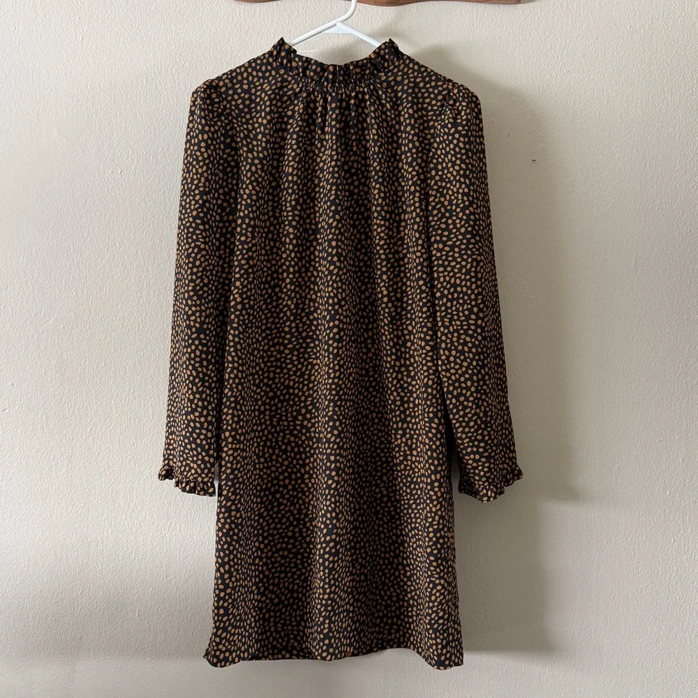 J. Crew Black Camel Abstract Spot Shift Dress Mock Neck Ruffle Trim Size 2